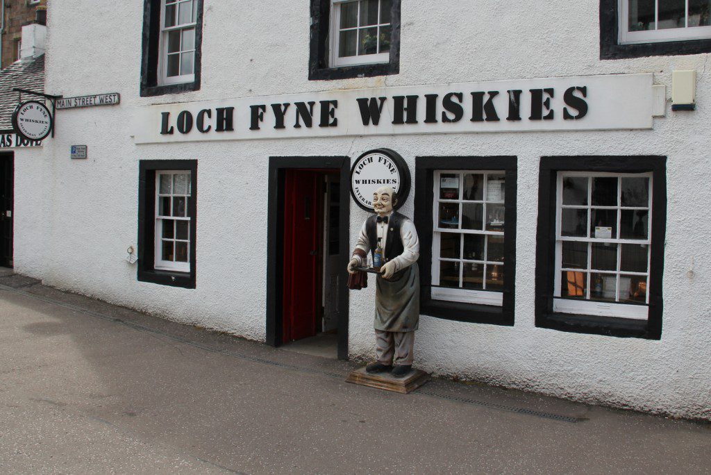 Inveraray Skotland 05-06-2012 16-54-40
