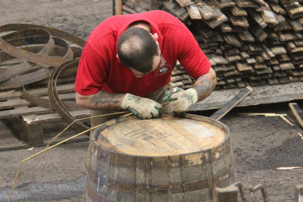 Skotland Speyside Cooperage 02-06-2014 12-23-17
