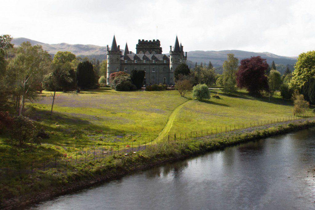 Skotland Inveraray 31-05-2015 17-01-00